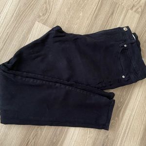 Good American Good Legs